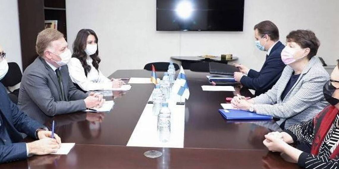 Состоялись политические консультации между министерствами иностранных дел Армении и Финляндии