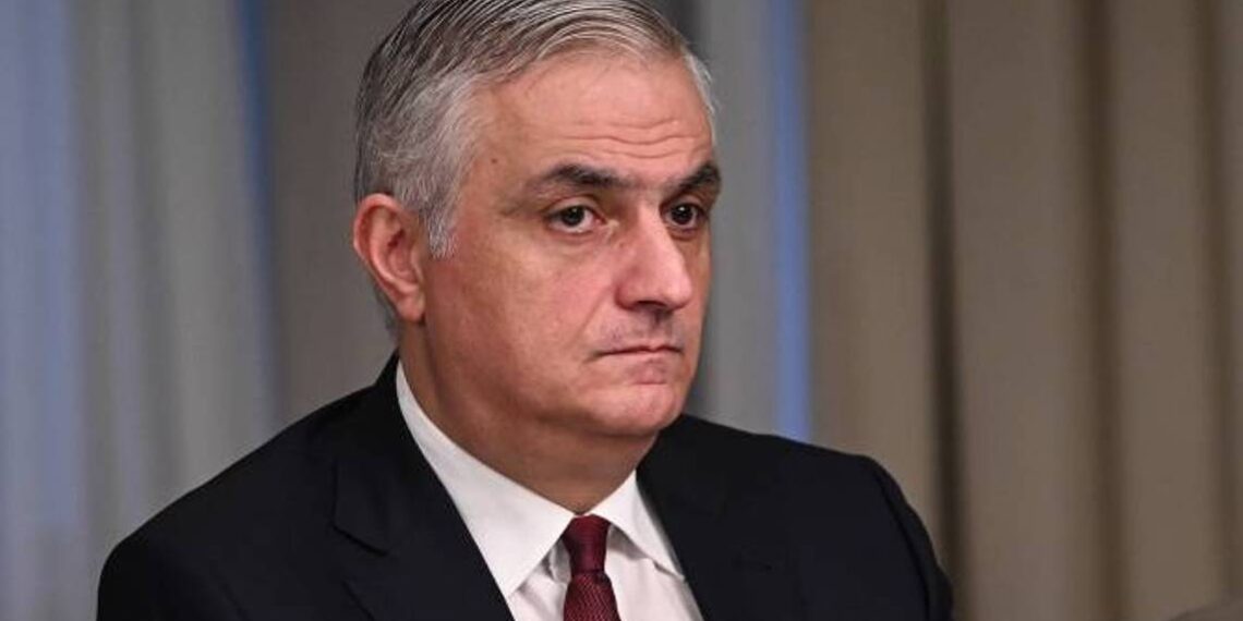 Разблокирование региональных коммуникаций не связано с делимитацией и демаркацией границы: Мгер Григорян