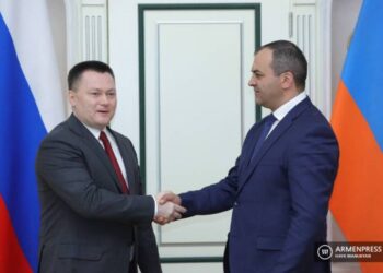 Высоко оцениваю уровень взаимодействия между прокуратурами наших государств: генпрокурор РФ — Артуру Давтяну