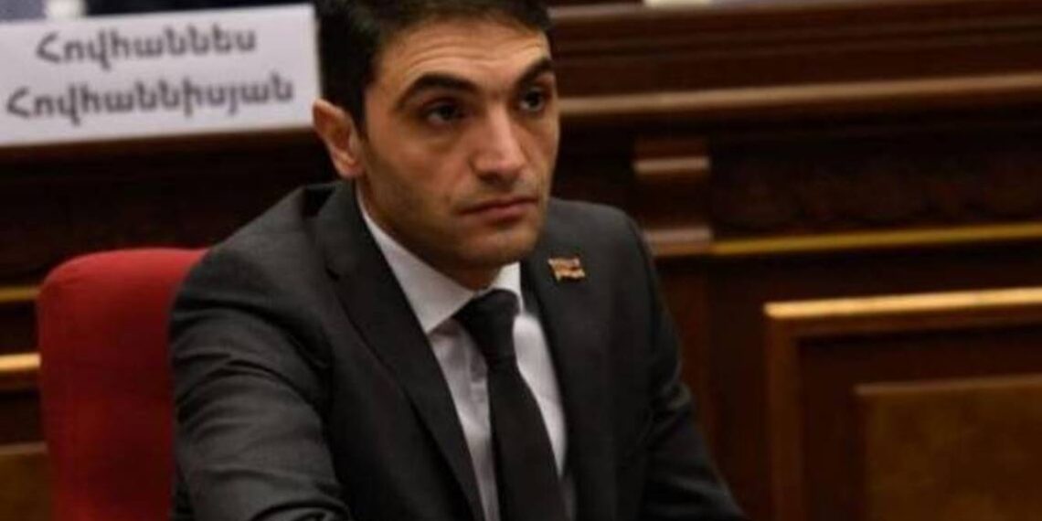 Акоп Симидян освобожден от должности главного советника премьер-министра Армении