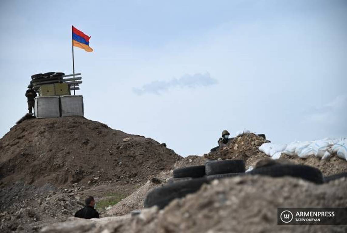 В результате азербайджанской провокации двое армянских военнослужащих получили легкие ранения