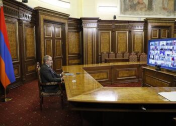 Премьер-министр Пашинян принял участие в открытии Саммита за демократию