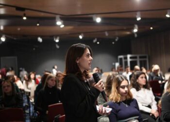 Россия предоставит молодежи Армении микрогранты