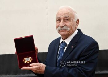 Я солдат своей Родины: в Ереванском государственном университете торжественно отметили 85-летие Гургена Меликяна