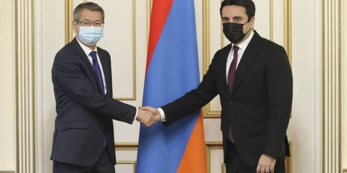 Председатель НС Армении принял посла Казахстана