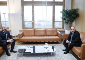 Пашинян и Мишель выразили надежду на результативные переговоры с президентом Азербайджана