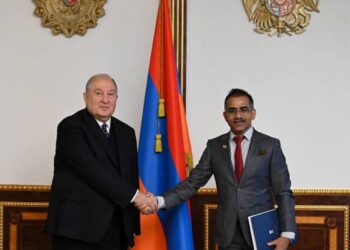 Армения и Индия могут осуществлять взаимовыгодные программы по ряду сфер: Армен Саркисян принял Кишана Дан Деваля
