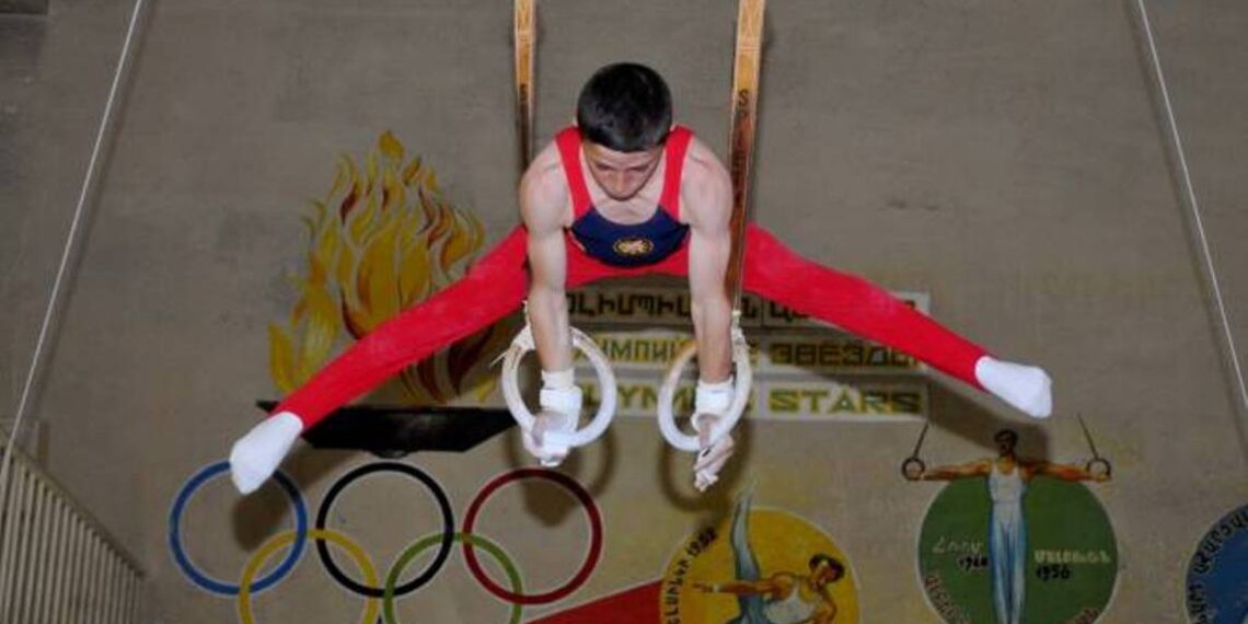 Строительство спортшколы имени Альберта Азаряна начнется в следующем году