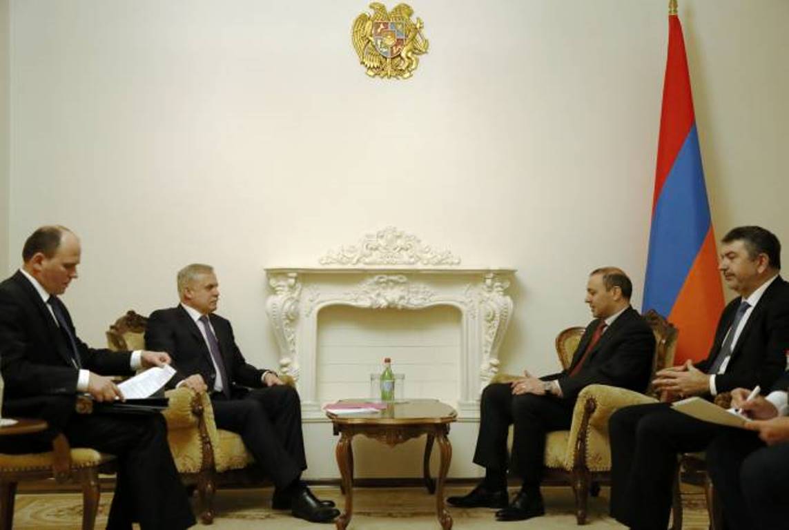 Армен Григорян и Станислав Зась обсудили программы, которые будут реализованы в период председательства Армении в ОДКБ