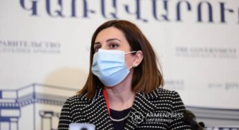 Необязательно, чтобы бустерная доза вакцины была той же, что первые две: Анаит Аванесян