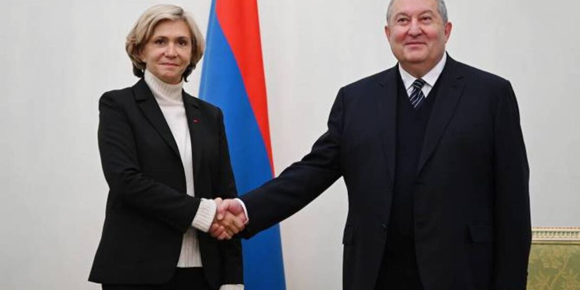 Армен Саркисян Валери Пекрес принимал как председателя Иль-де-Франса — одного из крупнейших регионов Франции