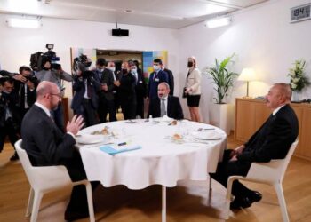 В Брюсселе началась встреча Пашинян-Мишель-Алиев
