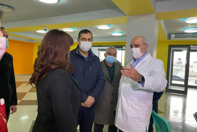 На данный момент никаких проблем по части какой-либо вакцины в Армении нет: заместитель министра