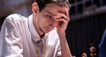 Роберт Ованнисян отстает от Магнуса Карлсена всего на одно очко: ЧМ по быстрым шахматам