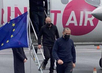 При посредничестве президента Европейского совета Шарля Мишеля 10 военнопленных вернулись в Армению