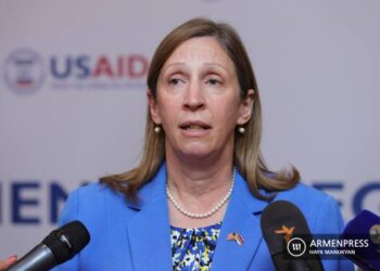 Посол США в Армении направила армянскому народу новогоднее поздравительное послание