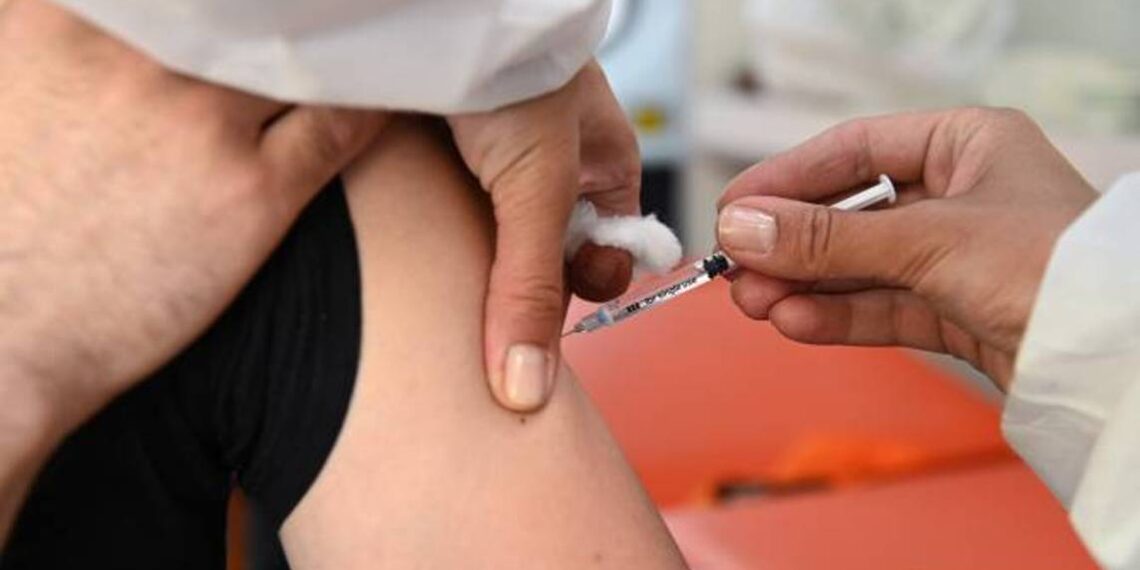 В Армении от COVID-19 вакцинировано 1 млн 660 256 человек