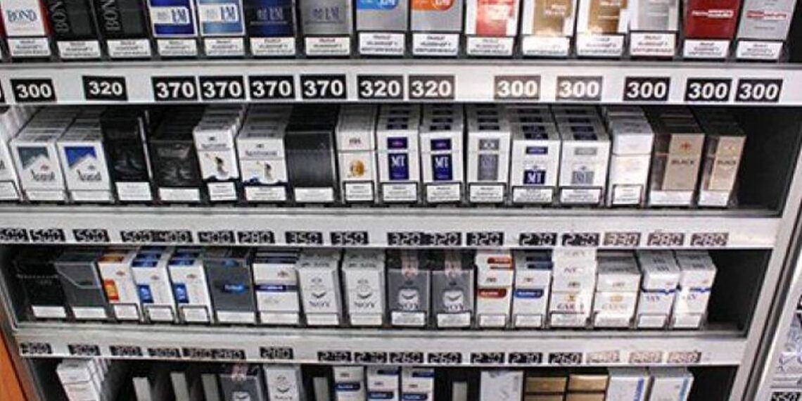 С 1 января в пунктах торговли запрещается публичная демонстрация табачных изделий