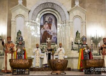 Армянская Апостольская Церковь отмечает праздник Святого Рождества и Богоявления Иисуса Христа
