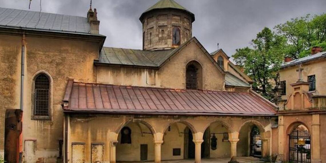 Армянский собор— среди самых популярных среди туристов религиозных сооружений Львова