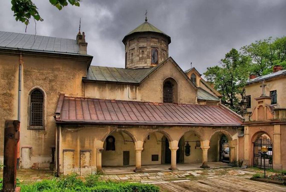 Армянский собор— среди самых популярных среди туристов религиозных сооружений Львова