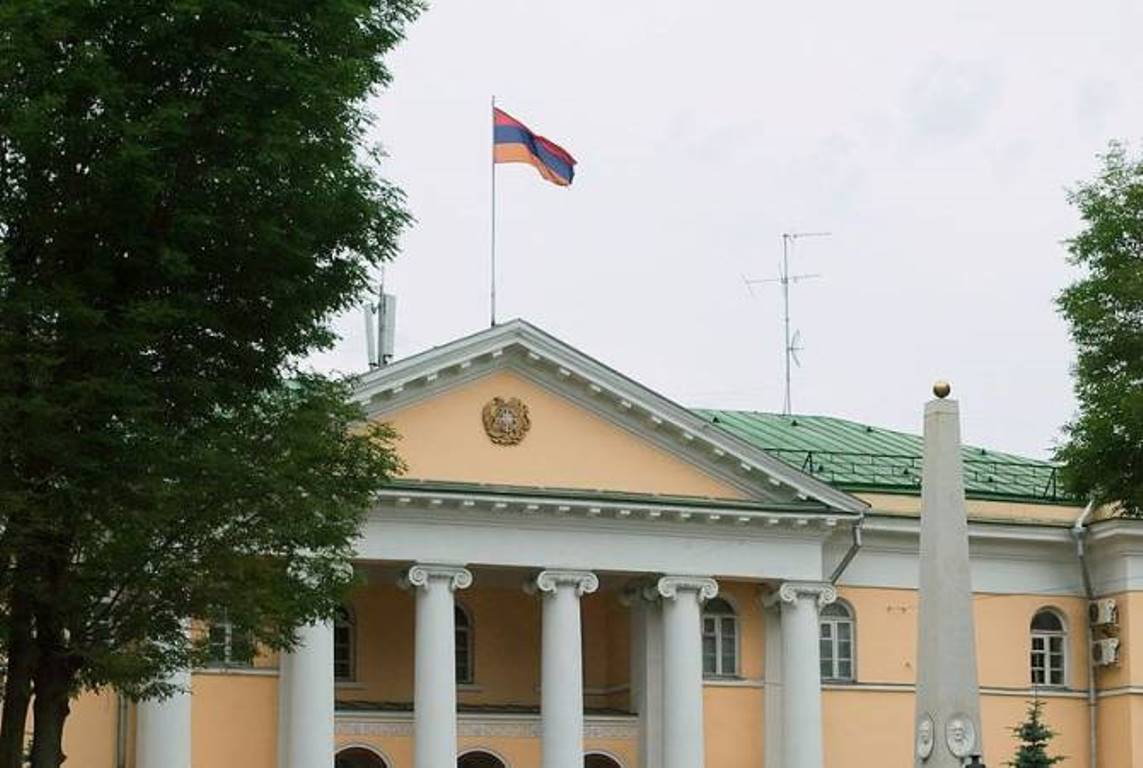 Неизвестные сообщили об угрозе взрыва в посольствах Армении и Беларуси в Москве