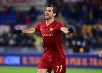 «Рома» дома проиграла «Ювентусу»: Генрих Мхитарян забил гол