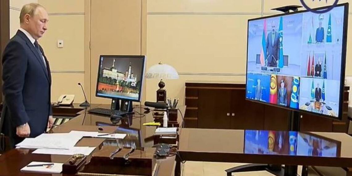 На саммите ОДКБ минутой молчания почтили память жертв беспорядков в Казахстане