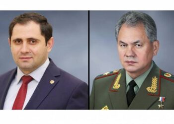 Министры обороны Армении и РФ обсудили деятельностью Коллективных миротворческих сил ОДКБ в Казахстане