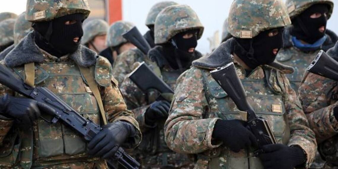 Командующий армянскими миротворцами представил основную цель их миссии в Алматы