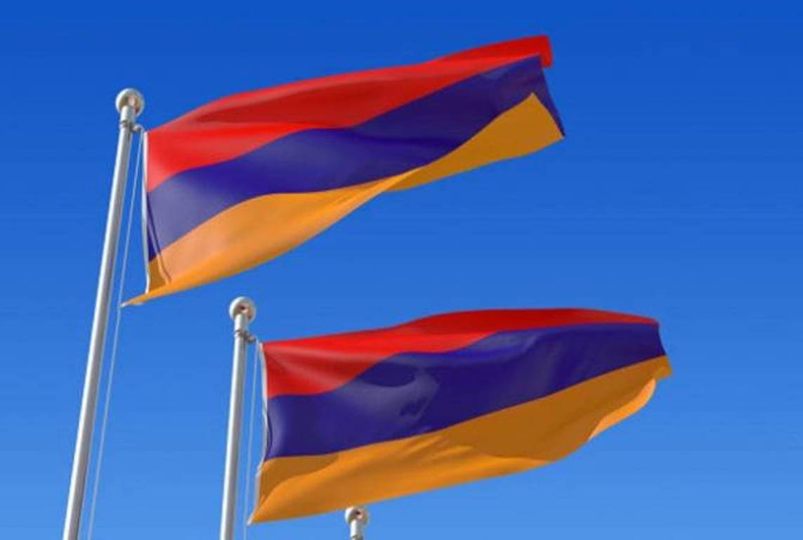 Выдвигается требование — над рядом новых учреждений должен развеваться флаг Армении