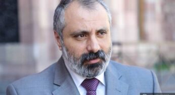 Давид Бабаян считает погромы армян в Баку одним из самых кровавых проявлений геноцидальной политики Азербайджана