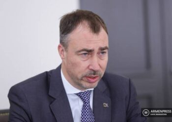 ЕС полностью поддерживает процесс нормализации отношений Армения-Турция: Тойво Клаар