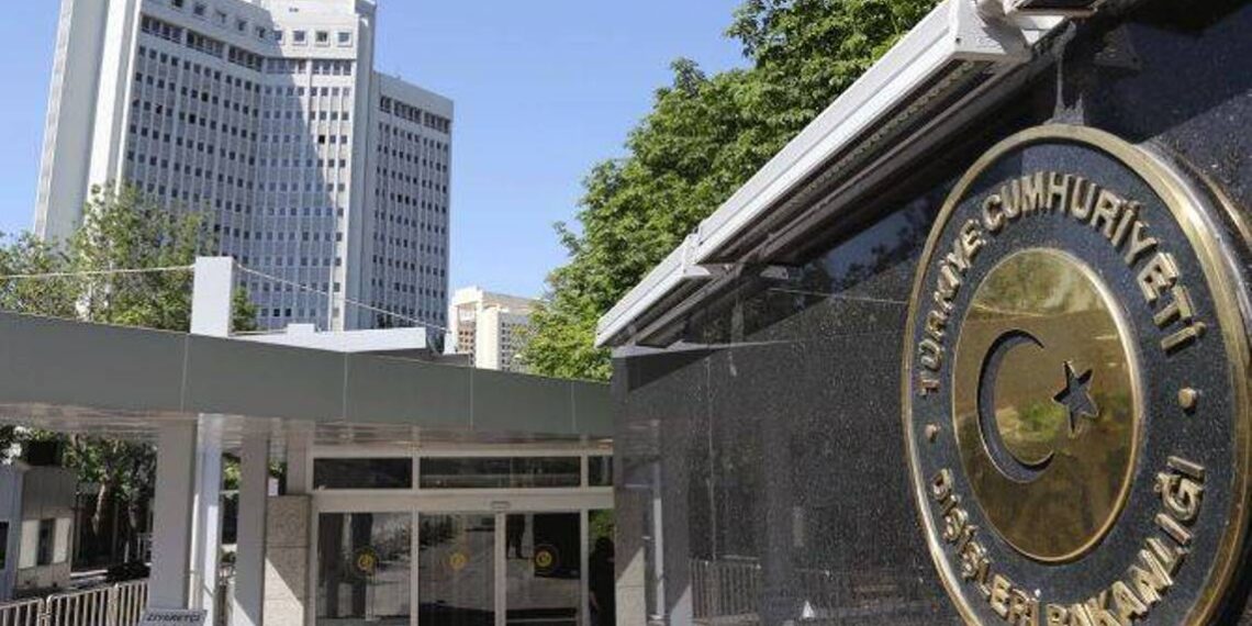 Анкара готова продолжить переговоры с Арменией без предварительных условий: заявление МИД Турции