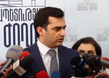 Открытие границ без предусловий исходит из интересов Армении: Акоп Аршакян