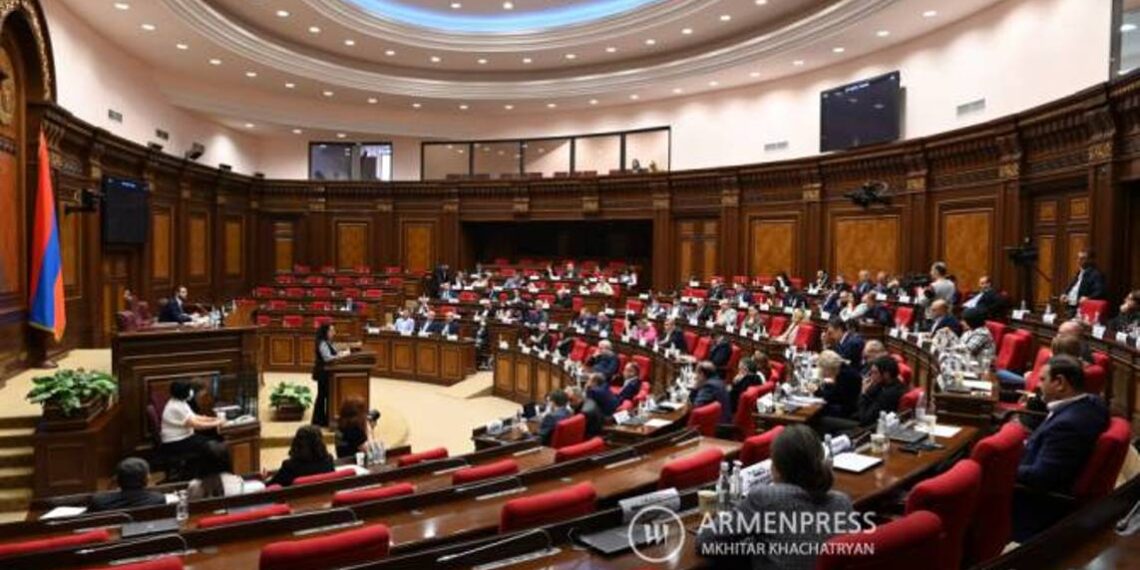 Очередная четырехдневка НС Армении Фото: Мхитара Хачатряна