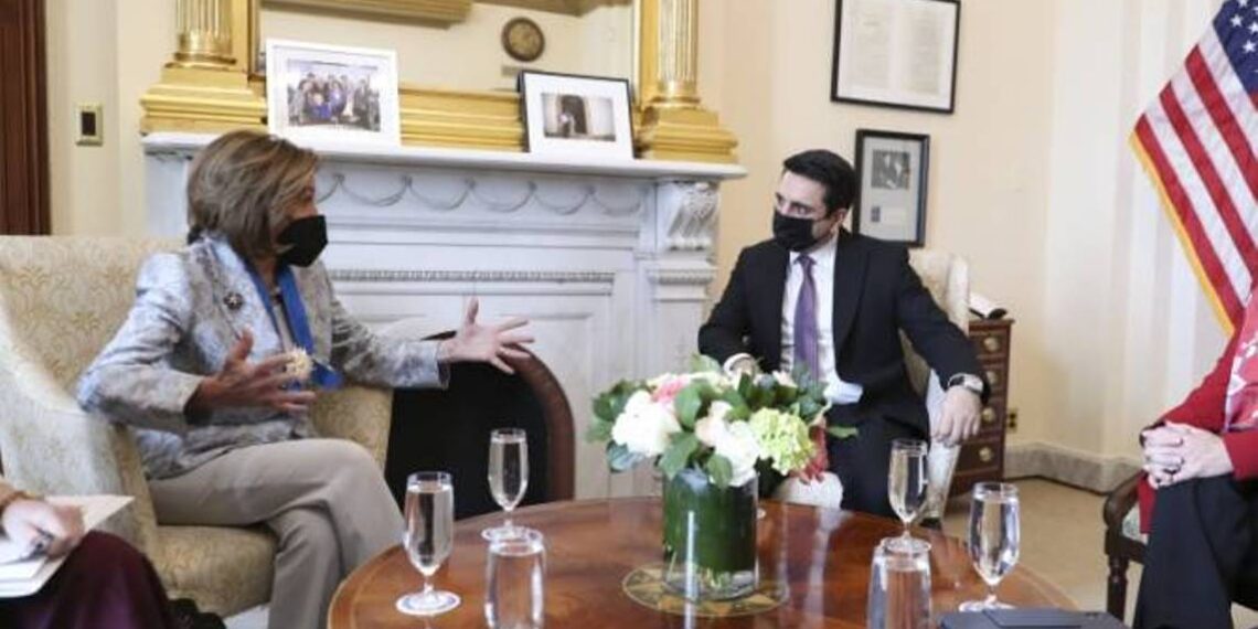 Ален Симонян представил подробности встречи с Нэнси Пелоси