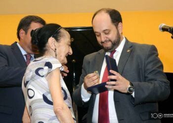 Ушла из жизни самая пожилая учительница Армении