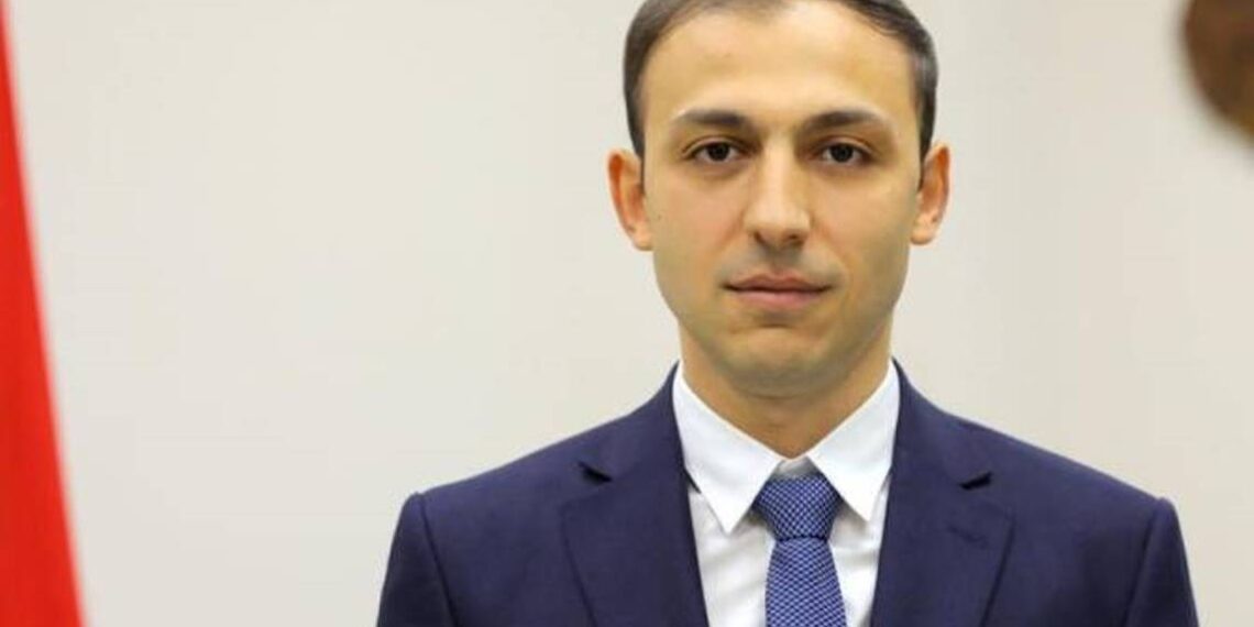 Во время и после войны первым защитником прав народа Арцаха являются ВС  Армении. ЗПЧ Арцаха