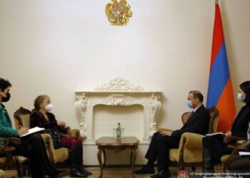 Секретарь Совбеза принял и.о. постоянного координатора ООН в Армении