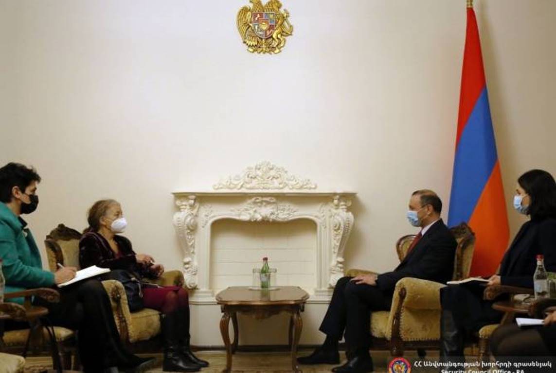 Секретарь Совбеза принял и.о. постоянного координатора ООН в Армении