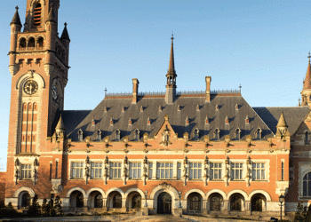 Суду ООН в Гааге следует всерьез заняться Алиевым