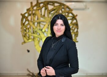 В Лос-Анджелесе открылась выставка армянской художницы Кристины Оганезз