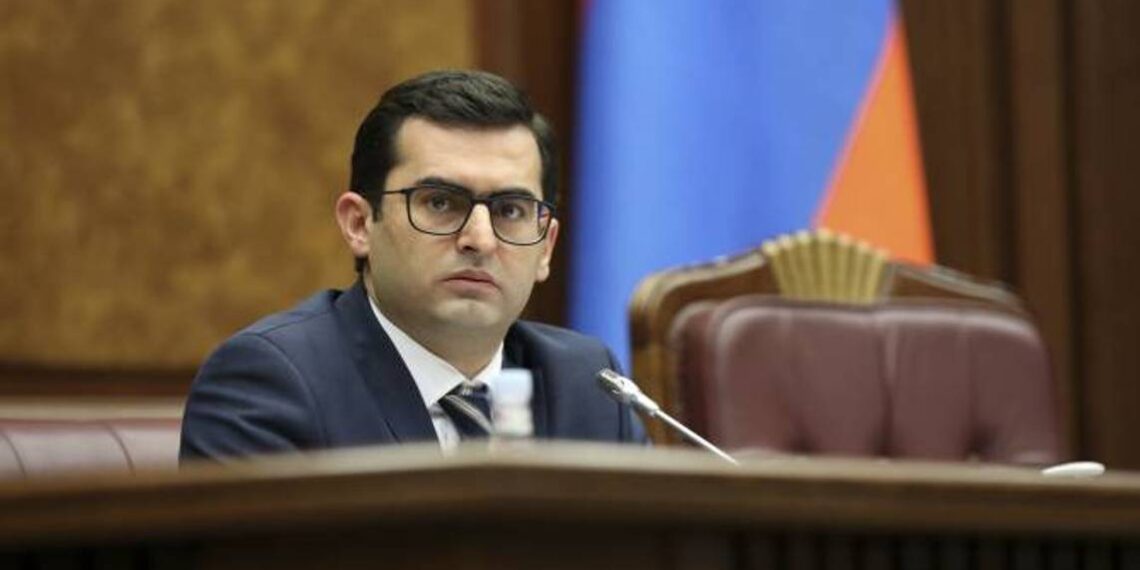 Полномочия председателя Национального собрания временно возложены на Акопа Аршакяна