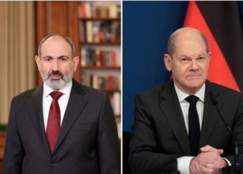 Премьер-министр Армении поздравил канцлера Германии