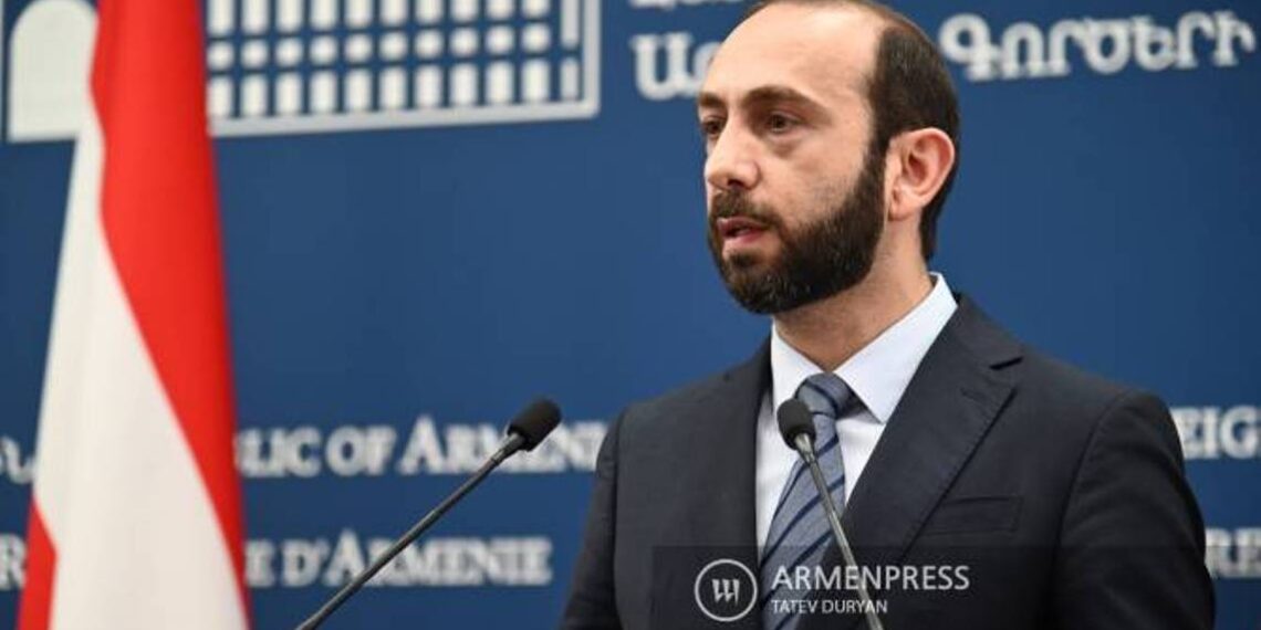 В МИД пока не принято решения об участии в дипломатическом форуме в Анталии