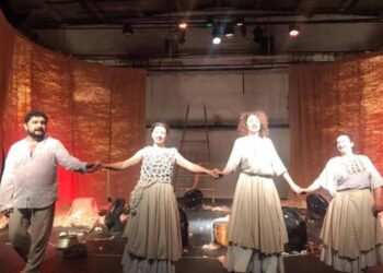 «Сако из Лори» будет представлен в театрах Ирана