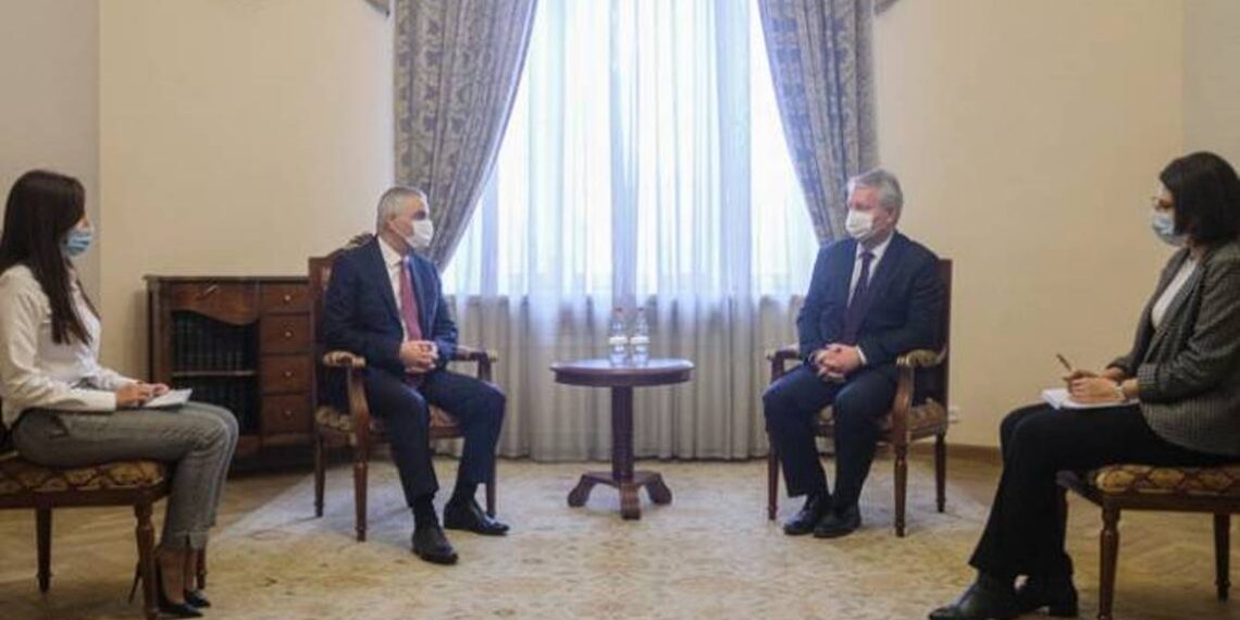 Мгер Григорян принял посла Германии в Армении