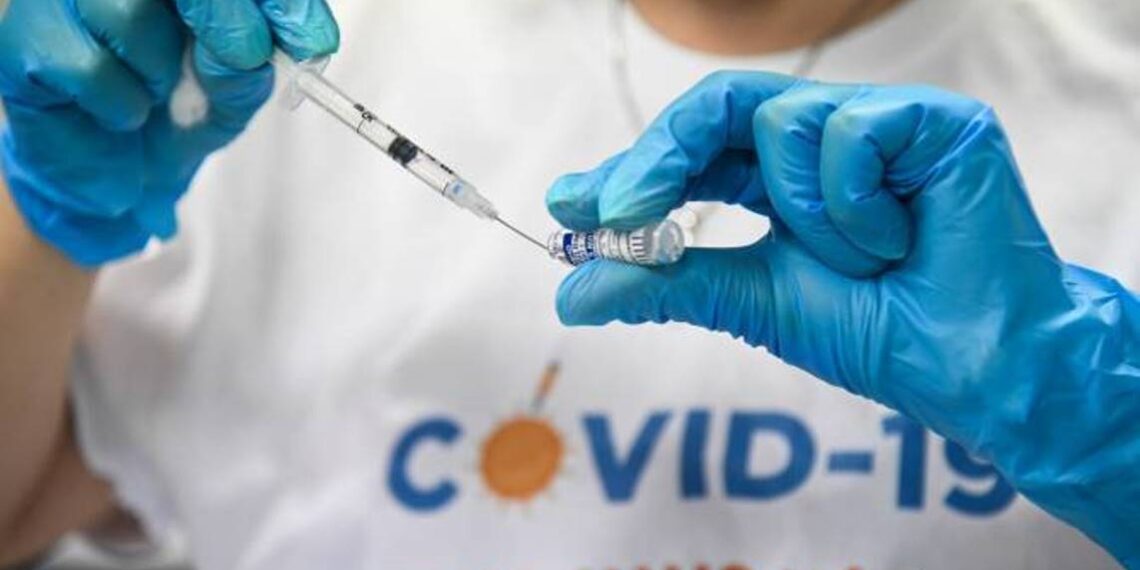 COVID-19: в Армении подтверждено 4032 новых случая, умерли 6 человек