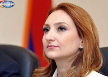 Лилит Макунц провела телефонный разговор с замсекретаря министра обороны США Лорой Купер